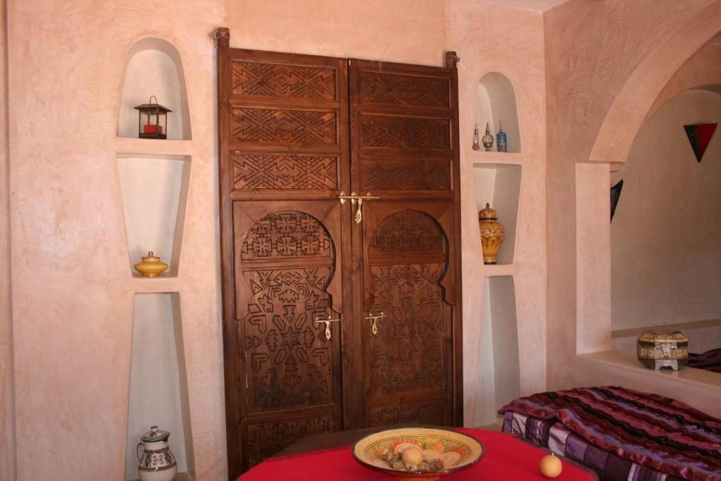 Hotel Riad Dar Bergui Ouarzazate Esterno foto