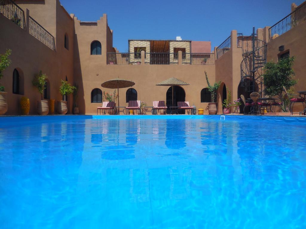 Hotel Riad Dar Bergui Ouarzazate Esterno foto